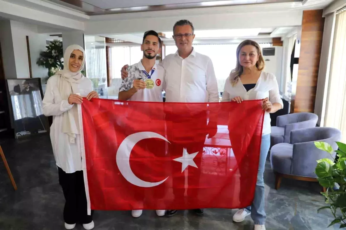 Alaşehirli Sporcu Çağatay Çelik Avrupa Şampiyonu Oldu
